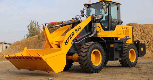 鏟土運輸機(jī)械